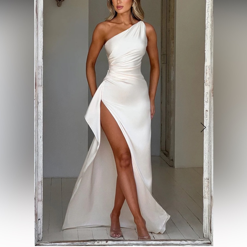 White Asymmetrical One-Shoulder Gown with Slit